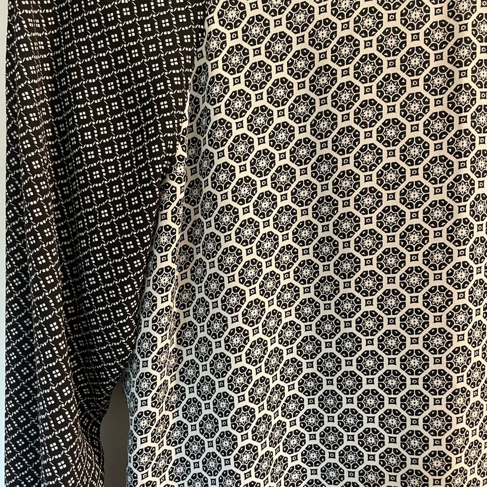 Loft XS Maternity Blouse - Picture 2 of 3